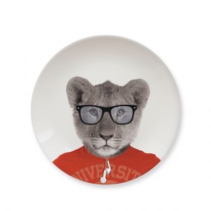 wild-dining-lion-3